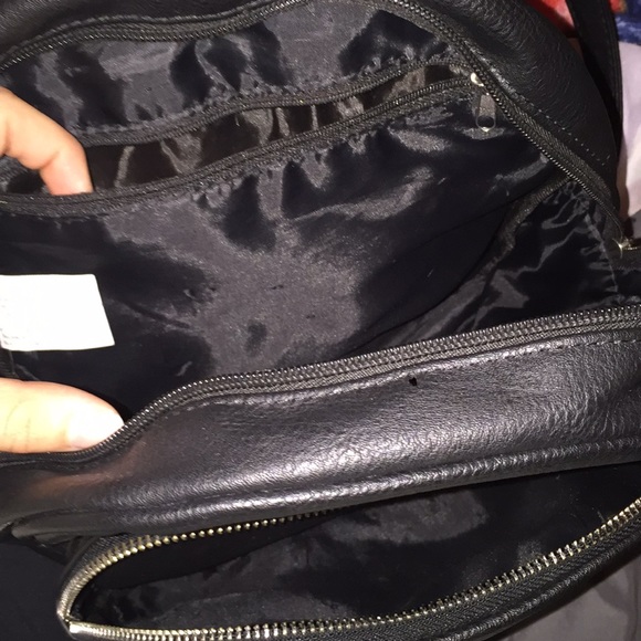 Leather backpack - Picture 2 of 2